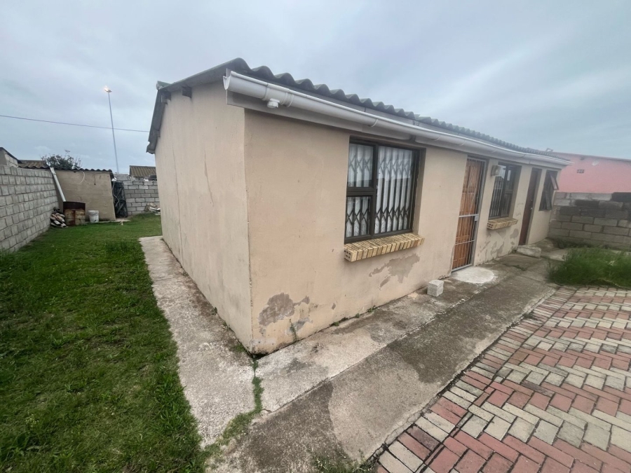 2 Bedroom Property for Sale in Kwazakhele Eastern Cape